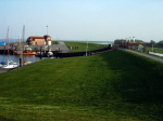 Horumersiel Am Hafen 03